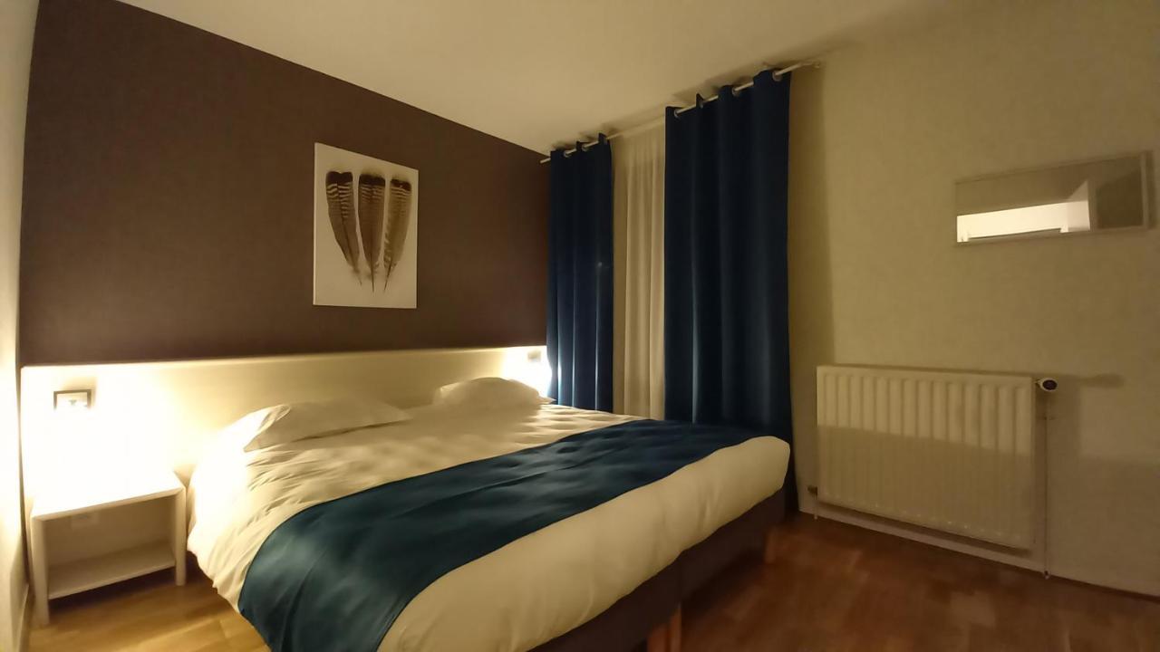 Etesia Otel Feurs Dış mekan fotoğraf