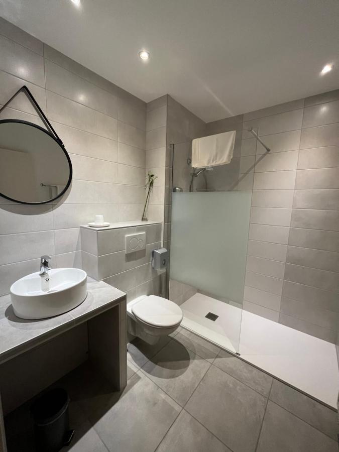 Etesia Otel Feurs Dış mekan fotoğraf